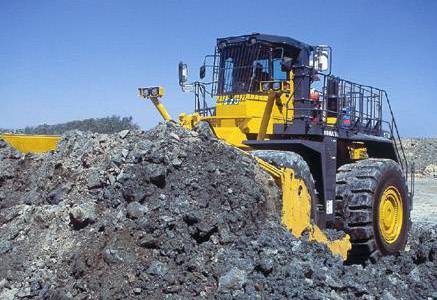 Колесный бульдозер Komatsu WD900-3